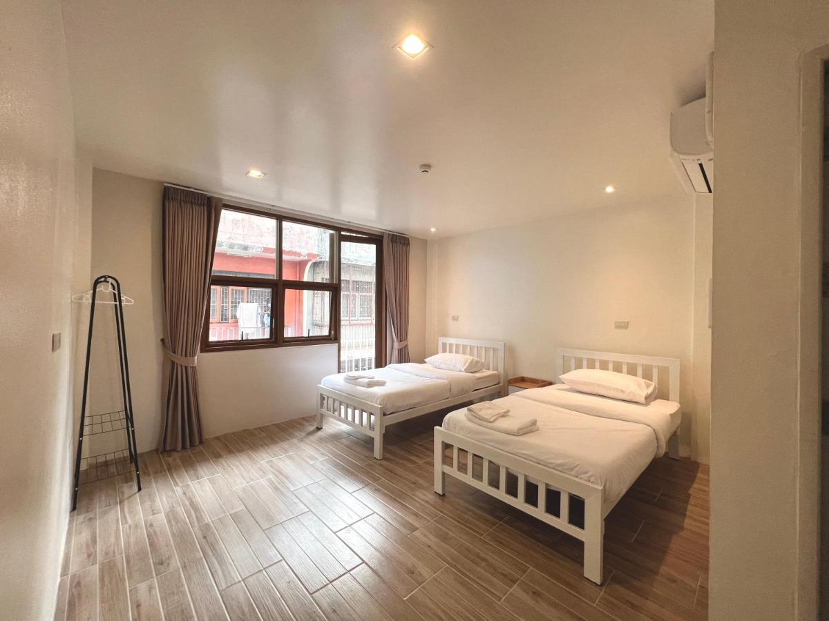 Krung Tone Hostel Bangkok Eksteriør billede